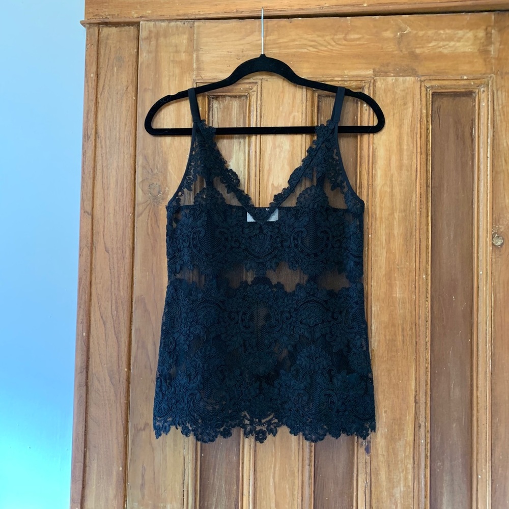 ARITZIA BABATON 1-01 Franck Black Lace Camisole